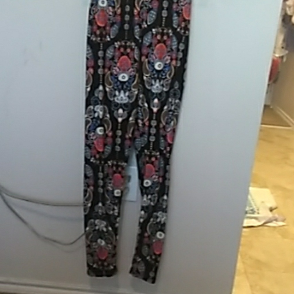 Luldy multi color leggings os